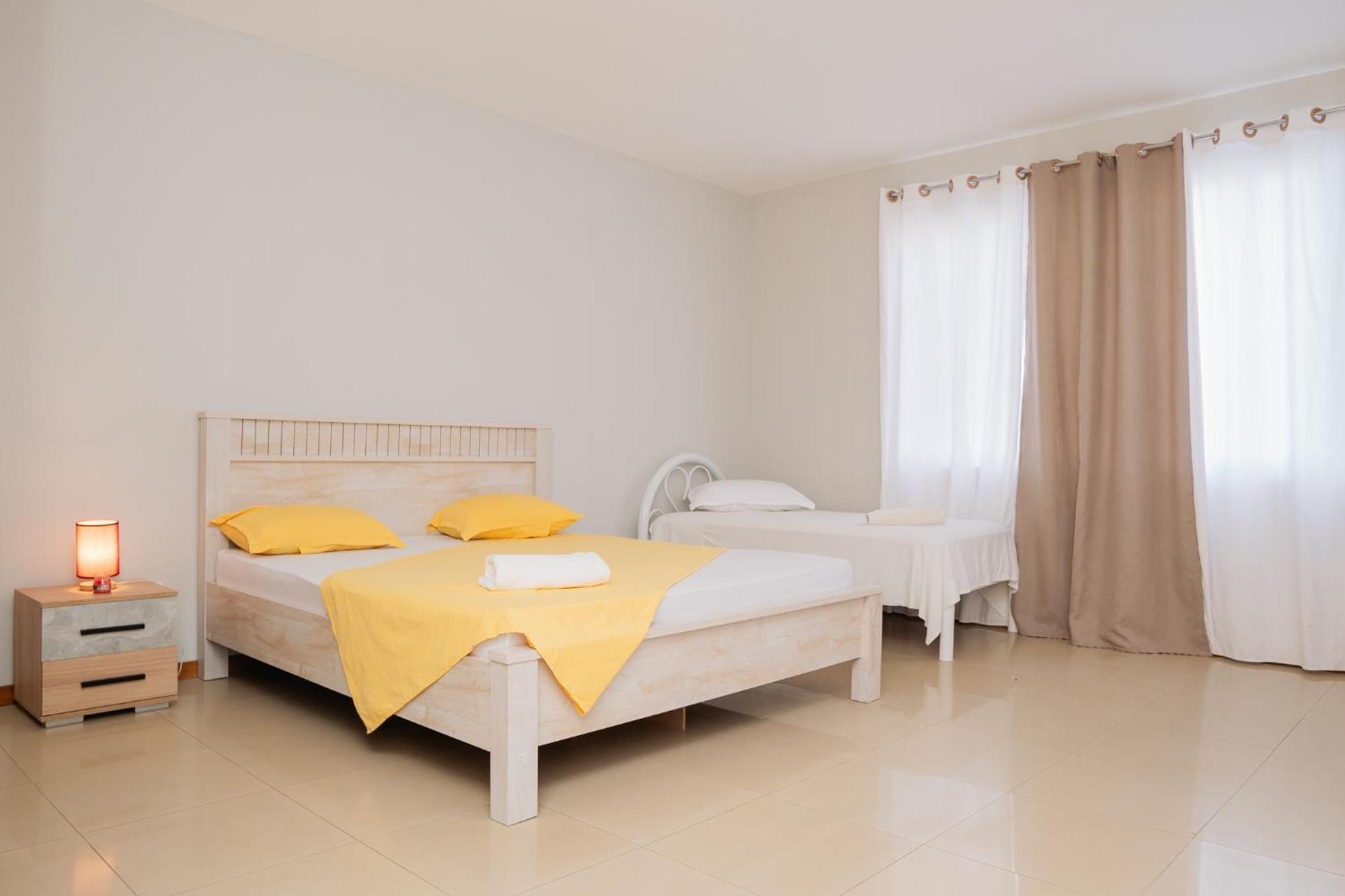 Praia Guest House エクステリア 写真