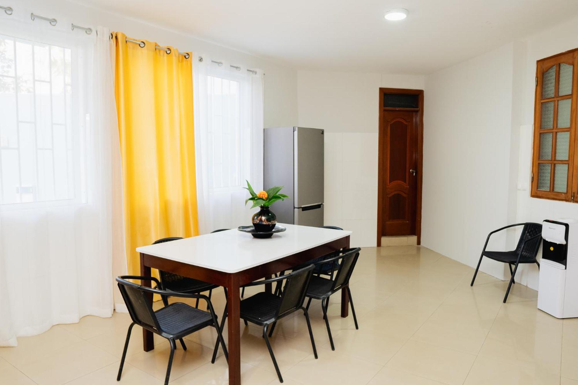 Praia Guest House エクステリア 写真