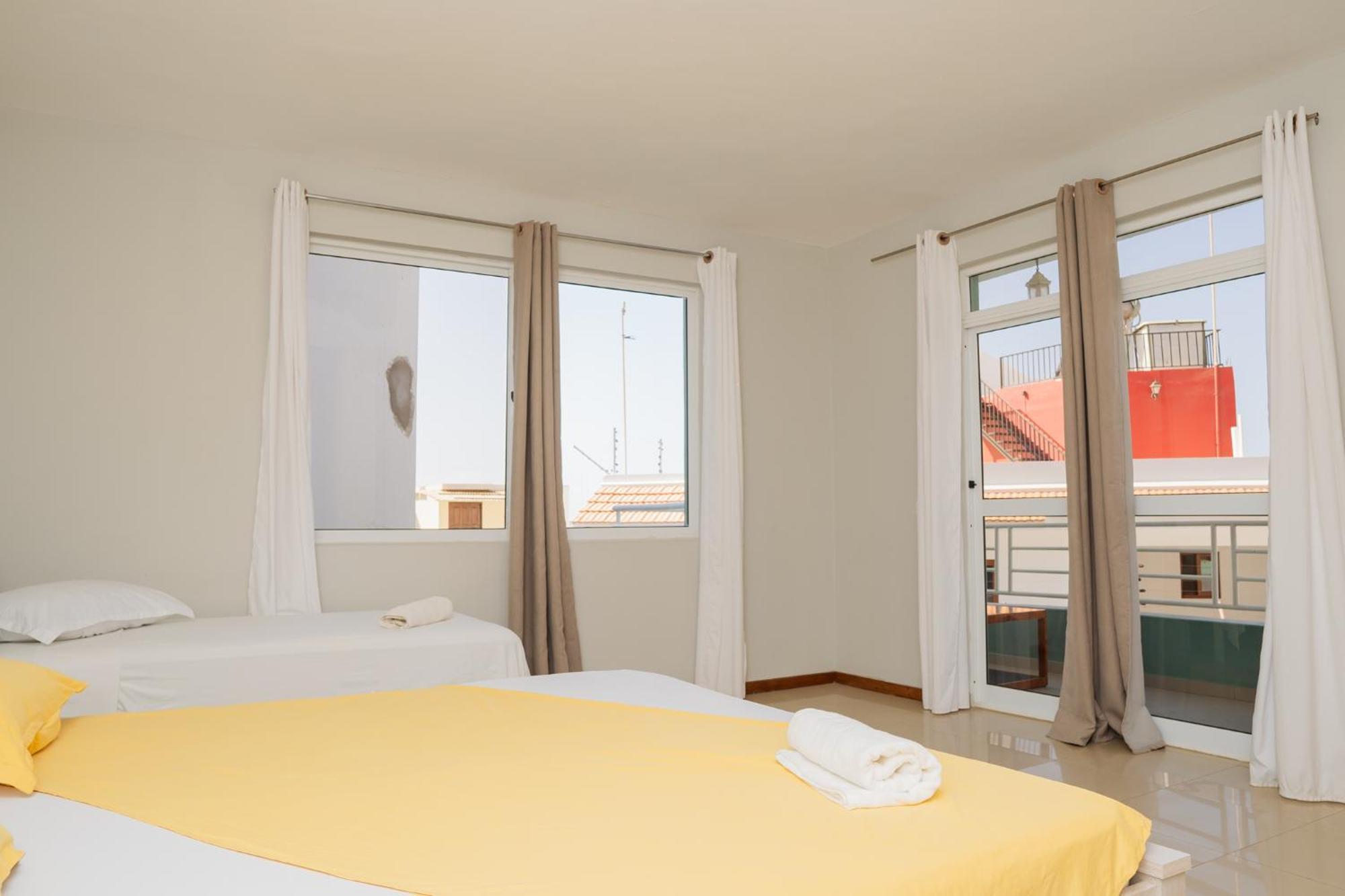 Praia Guest House エクステリア 写真